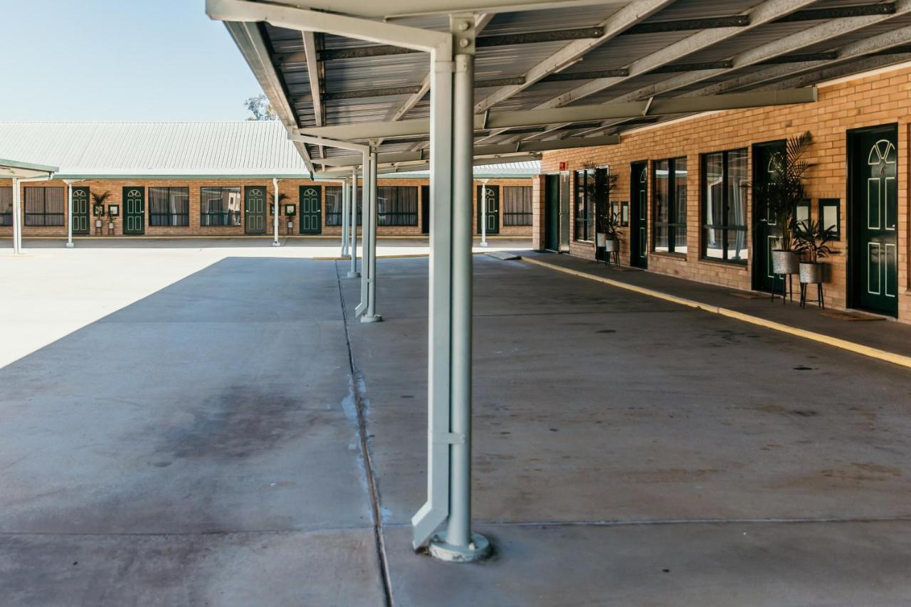 Oasis Motor Inn Blackall Exterior foto